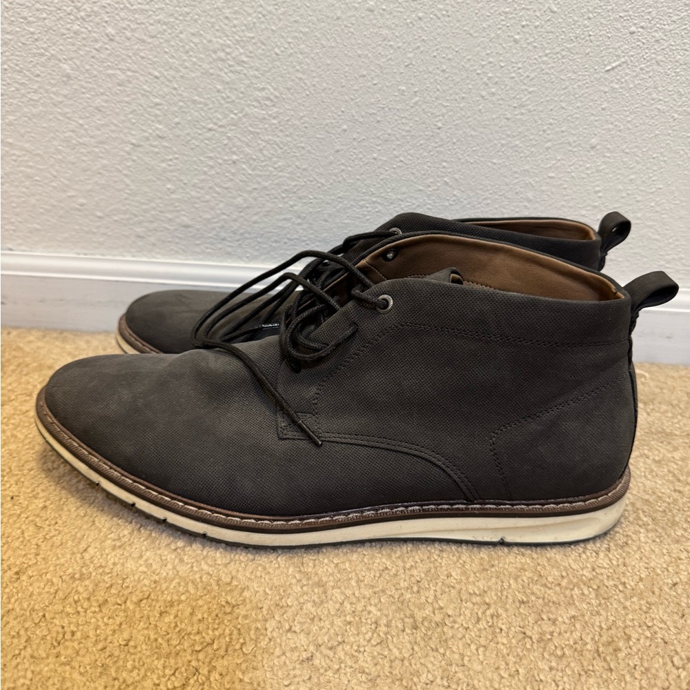 Goodfellow & Co Dark Gray Chukka Boots